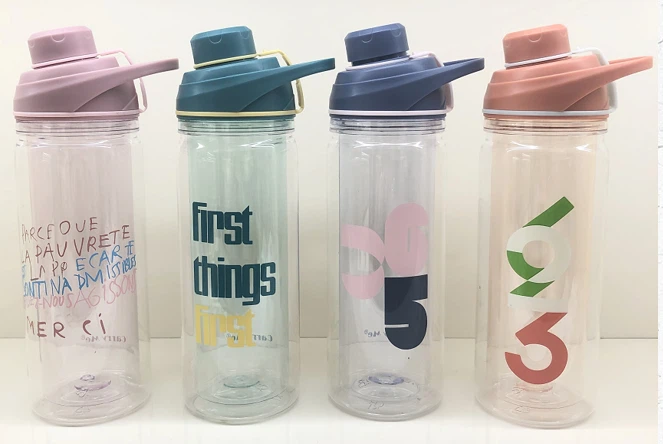 Bottiglia d'acqua libera BPA a prova di perdita con coperchio superiore a vite